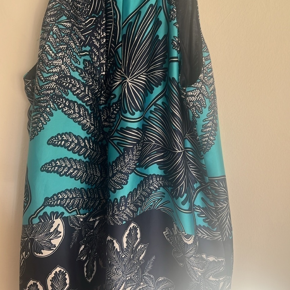 ZARA High Neck Sleeveless Satin Floral Mini Dress in Blue - Picture 5 of 5